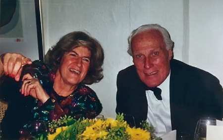 Op de verjaardag van Nellie Hazeu-Sloos, 4 november 2000.