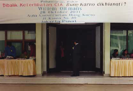 Presentatie in de BungKarno University.